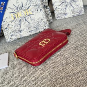 img_80e46a01_20231227_i1703672619_1688_0_jpg CD Logo Caro 11cm Compact Wallet Red Calfskin