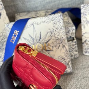 img_80e46a01_20231227_i1703672619_2286_0_jpg CD Logo Caro 11cm Compact Wallet Red Calfskin