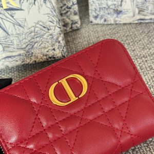 img_80e46a01_20231227_i1703672619_395_0_jpg CD Logo Caro 11cm Compact Wallet Red Calfskin