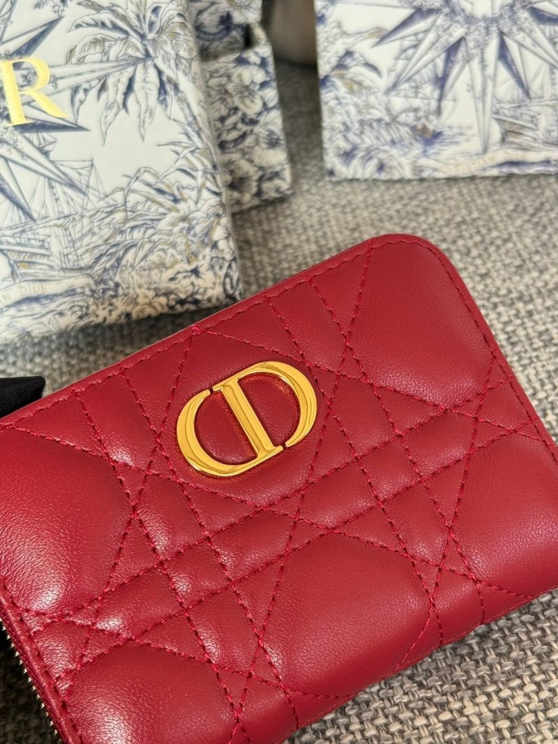 img_80e46a01_20231227_i1703672619_395_0_jpg CD Logo Caro 11cm Compact Wallet Red Calfskin