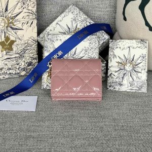 img_80e46a01_20240411_i1712817486_3529_5_jpg CD Caro 11cm Compact Wallet Shiny Pink Calfskin