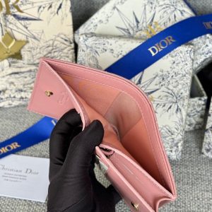 img_80e46a01_20240411_i1712817486_6600_3_jpg CD Caro 11cm Compact Wallet Shiny Pink Calfskin