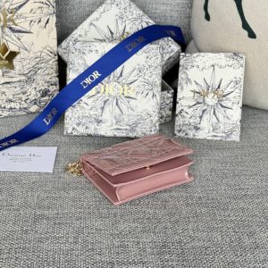 img_80e46a01_20240411_i1712817486_7109_0_jpg CD Caro 11cm Compact Wallet Shiny Pink Calfskin