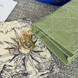 img_80e46a01_20240411_i1712817761_713_2_jpg CD Caro 11cm Compact Wallet Shiny Green Calfskin