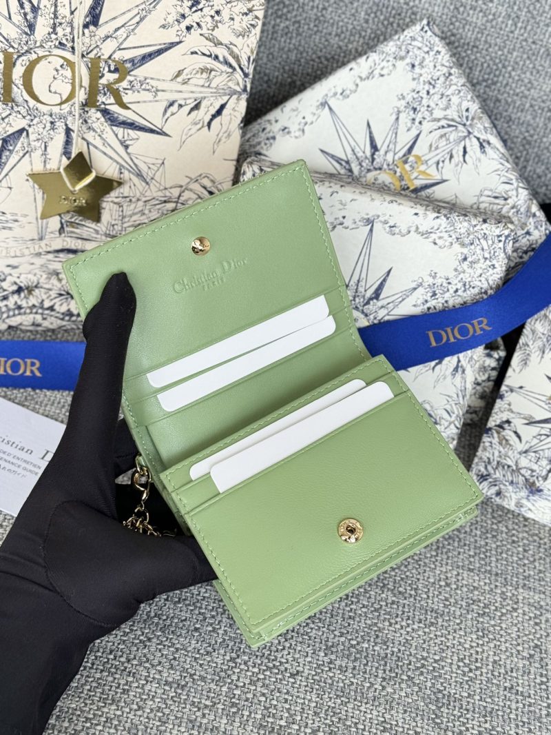 img_80e46a01_20240411_i1712817761_8926_0_jpg CD Caro 11cm Compact Wallet Shiny Green Calfskin