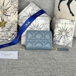 img_80e46a01_20240411_i1712822461_1792_7_jpg CD Logo Caro 11cm Compact Wallet Cloud Blue Calfskin