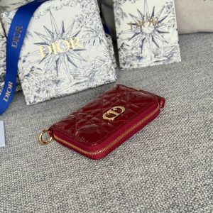 img_80e46a01_20240420_i1713609458_1707_0_jpg CD Logo Caro 11cm Compact Wallet Shiny Red Calfskin