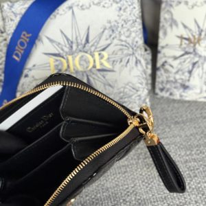 CD Logo Caro 11cm Compact Wallet Shiny Black Calfskin