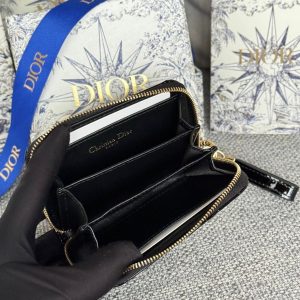 CD Logo Caro 11cm Compact Wallet Shiny Black Calfskin