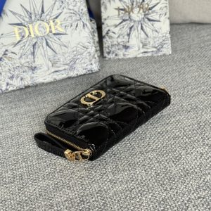 CD Logo Caro 11cm Compact Wallet Shiny Black Calfskin
