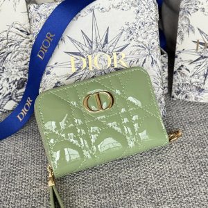 CD Logo Caro 11cm Compact Wallet Shiny Green Calfskin