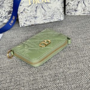 CD Logo Caro 11cm Compact Wallet Shiny Green Calfskin