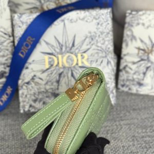 CD Logo Caro 11cm Compact Wallet Shiny Green Calfskin