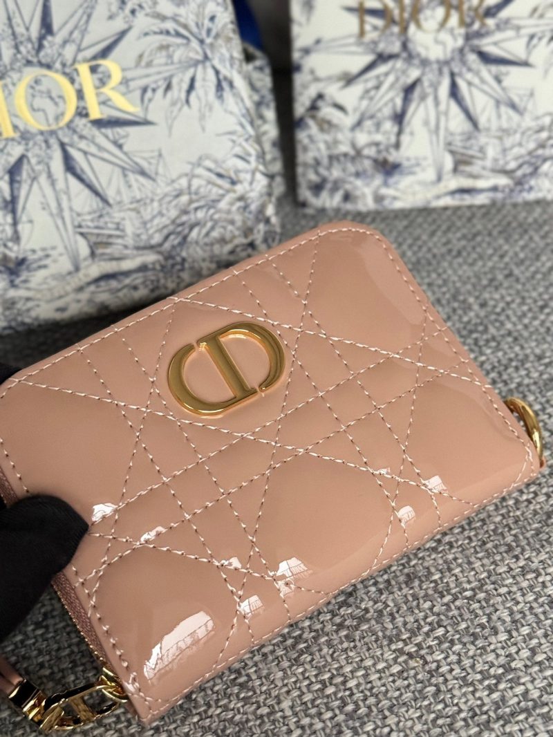 img_80e46a01_20240420_i1713609556_2075_3_jpg CD Logo Caro 11cm Compact Wallet Shiny Dark Beige Calfskin