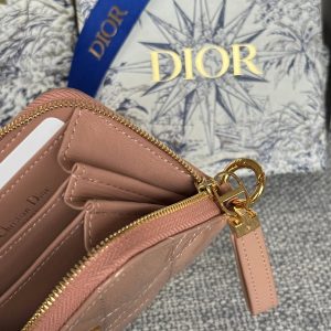 img_80e46a01_20240420_i1713609556_7603_2_jpg CD Logo Caro 11cm Compact Wallet Shiny Dark Beige Calfskin