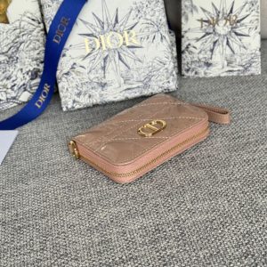 img_80e46a01_20240420_i1713609557_932_5_jpg CD Logo Caro 11cm Compact Wallet Shiny Dark Beige Calfskin