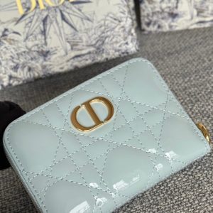 img_80e46a01_20240420_i1713609617_9460_6_jpg CD Logo Caro 11cm Compact Wallet Shiny Cloud Blue Calfskin