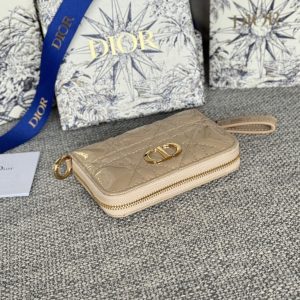 CD Logo Caro 11cm Compact Wallet Shiny Beige Calfskin