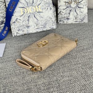 CD Logo Caro 11cm Compact Wallet Shiny Beige Calfskin