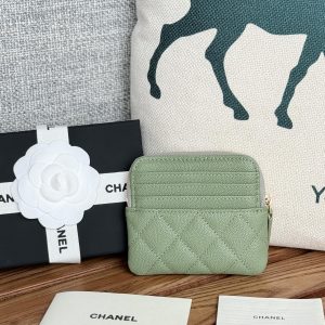 CC Zip Card Holder Wallet Olive Green Gold Metal Caviar 240599