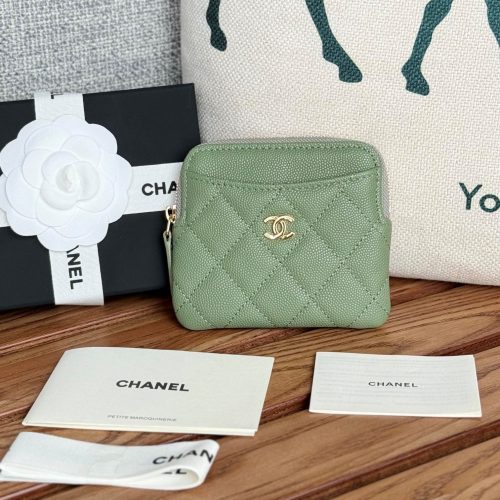 CC Zip Card Holder Wallet Olive Green Gold Metal Caviar 240599