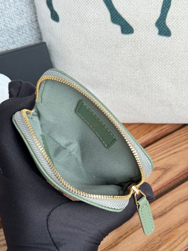 CC Zip Card Holder Wallet Olive Green Gold Metal Caviar 240599