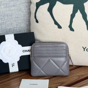 cc 19 zipped coin purse 11cm grey lambskin gold hardware