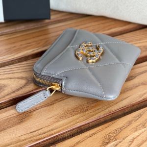 cc 19 zipped coin purse 11cm grey lambskin gold hardware