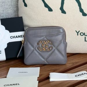 cc 19 zipped coin purse 11cm grey lambskin gold hardware