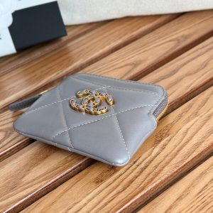 cc 19 zipped coin purse 11cm grey lambskin gold hardware