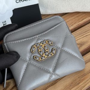 cc 19 zipped coin purse 11cm grey lambskin gold hardware