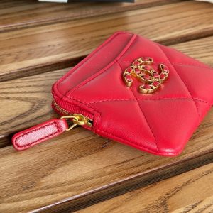 cc 19 zipped coin purse 11cm black lambskin gold hardware