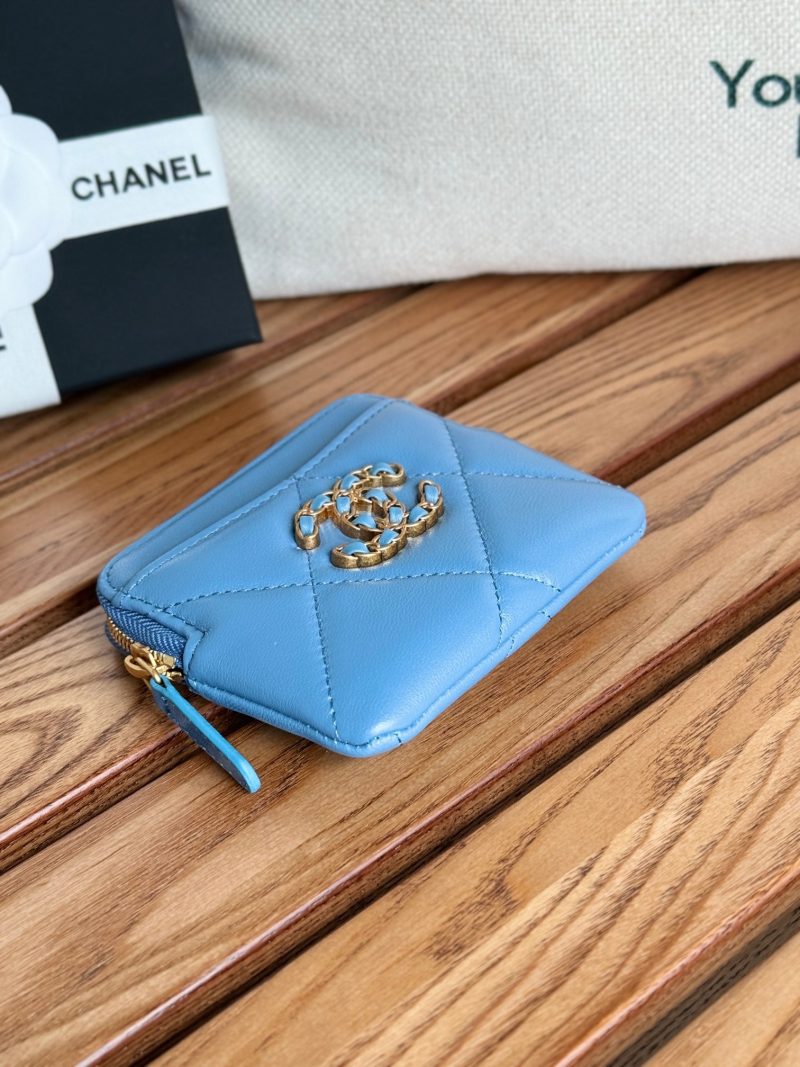 cc 19 zipped coin purse 11cm blue lambskin gold hardware