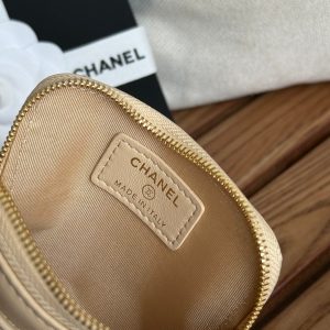 cc 19 zipped coin purse 11cm cream lambskin gold hardware