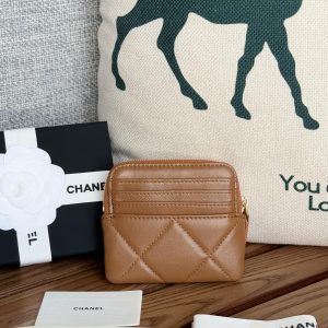 cc 19 zipped coin purse 11cm brown lambskin gold hardware