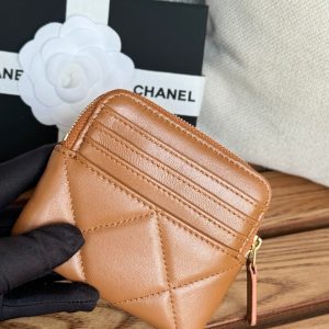 cc 19 zipped coin purse 11cm brown lambskin gold hardware