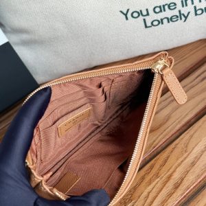 cc zipped wallet 20cm brown quilted caviar gold hardware