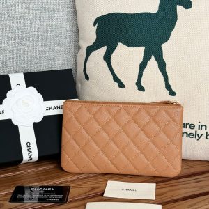 cc zipped wallet 20cm brown quilted caviar gold hardware