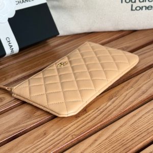 cc zipped wallet 20cm dark beige quilted caviar gold hardware