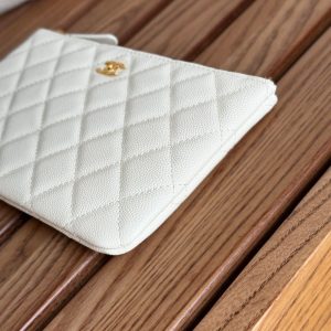 cc zipped wallet 20cm white quilted caviar gold hardware