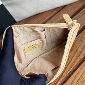 cc zipped wallet 20cm light yellow quilted caviar gold hardware