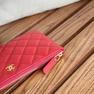 cc zipped wallet 20cm red quilted caviar gold hardware