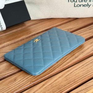 cc zipped wallet 20cm blue quilted caviar gold hardware