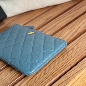 cc zipped wallet 20cm blue quilted caviar gold hardware