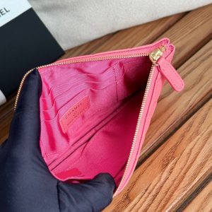 cc zipped wallet 20cm dark pink quilted caviar gold hardware