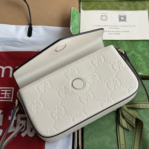 img_89648692_20240427_i1714151295_3643_4_jpg SUPER MINI SHOULDER BAG 21 IN WHITE EMBOSSED CALFSKIN