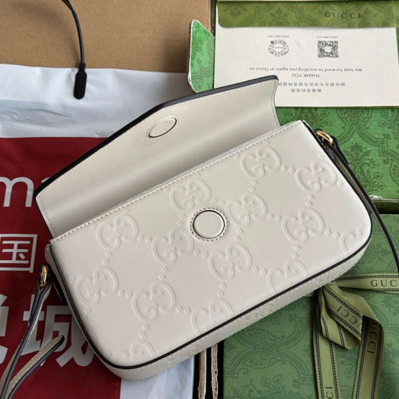 img_89648692_20240427_i1714151295_3643_4_jpg SUPER MINI SHOULDER BAG 21 IN WHITE EMBOSSED CALFSKIN