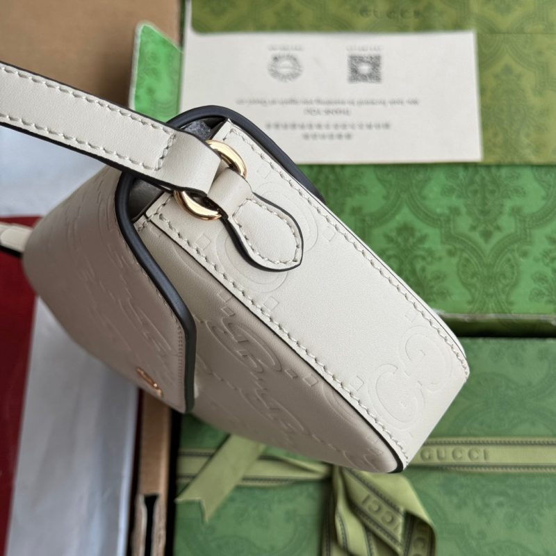 img_89648692_20240427_i1714151295_5923_1_jpg SUPER MINI SHOULDER BAG 21 IN WHITE EMBOSSED CALFSKIN