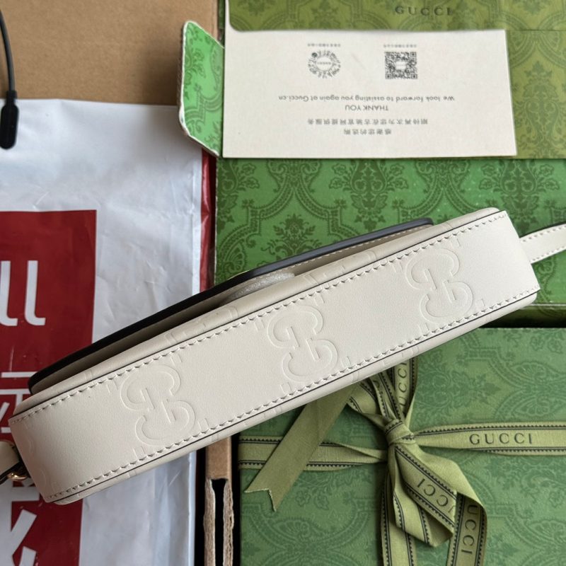 img_89648692_20240427_i1714151295_6724_8_jpg SUPER MINI SHOULDER BAG 21 IN WHITE EMBOSSED CALFSKIN