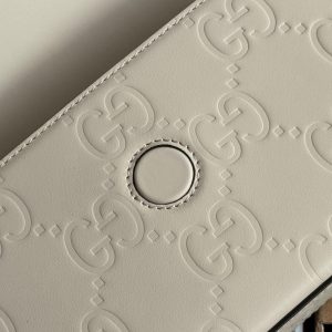 img_89648692_20240427_i1714151295_77_3_jpg SUPER MINI SHOULDER BAG 21 IN WHITE EMBOSSED CALFSKIN